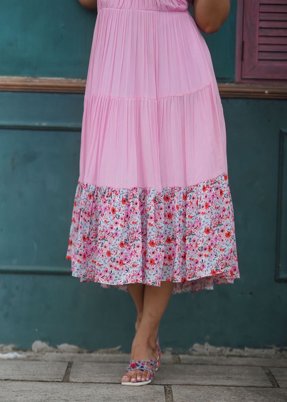 Daisy Pink Flare**