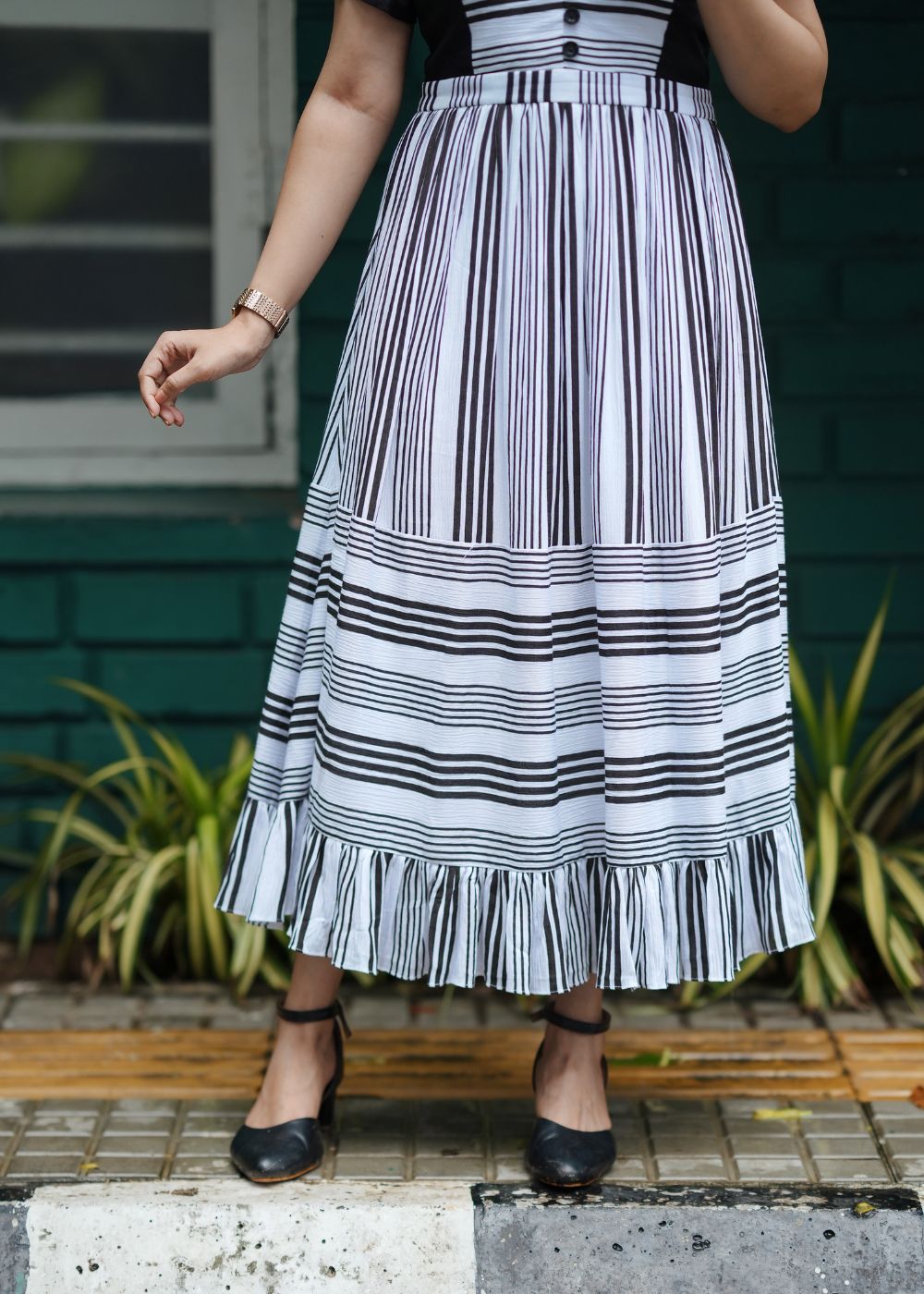 Penguin Elegance**