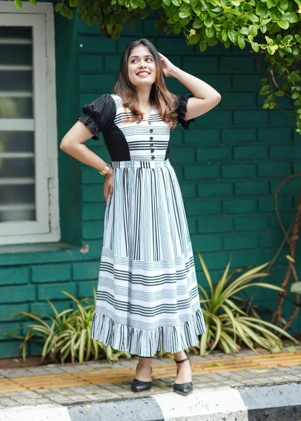 Penguin Elegance**
