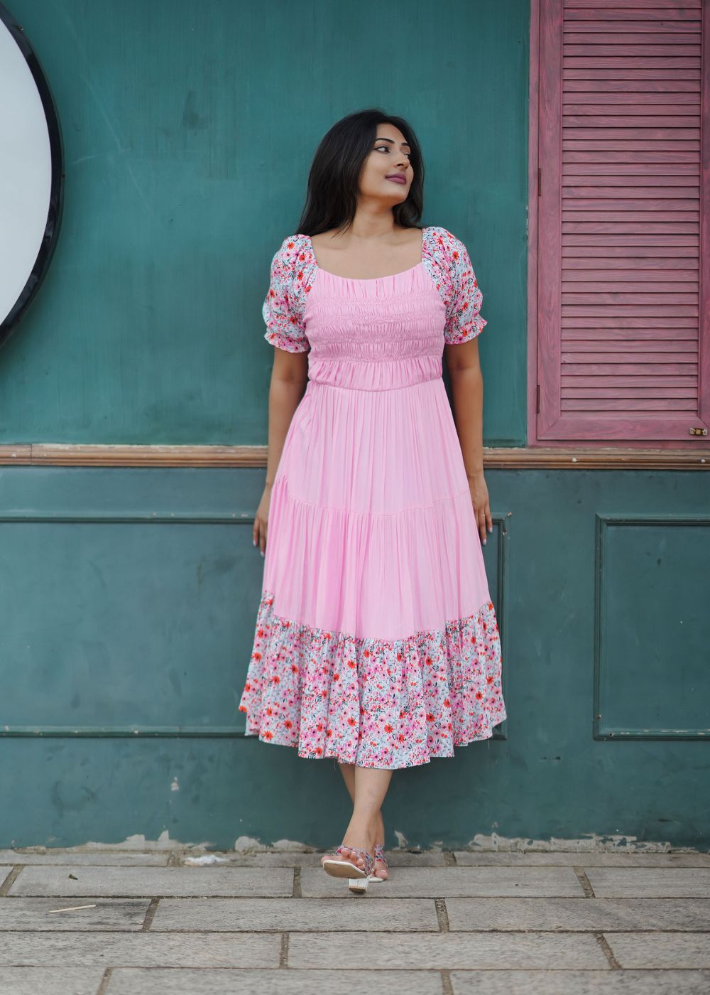 Daisy Pink Flare**